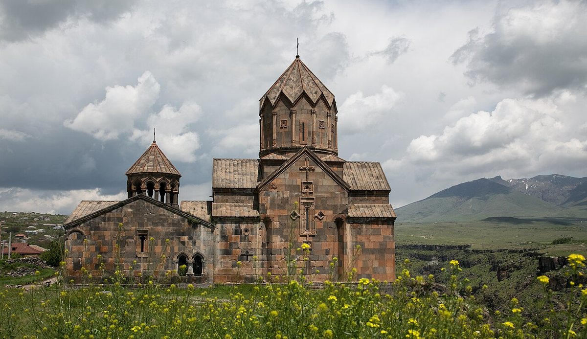 Hovhannavank Monastery